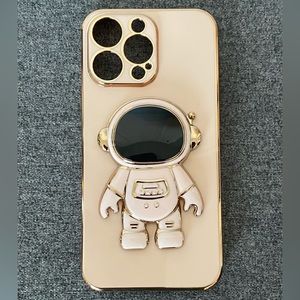 iPhone 14Pro Max astronaut case